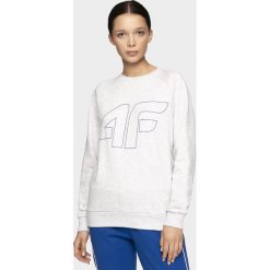 Bluza damska. Bluzy damskie m, bez wzorów, z dzianiny, z krótkim rękawem, krótkie, bez kaptura. W wyprzedaży za 79,99 zł.