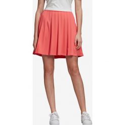 Adidas Originals Spódnica Różowy Pomarańczowy. Różowe spódniczki damskie adidas Originals, bez wzorów, z poliesteru. Za 171,95 zł.