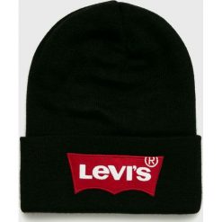 Levi's - Czapka. Czarne czapki damskie Levi's®, na zimę, bez wzorów, z dzianiny. Za 79,90 zł.