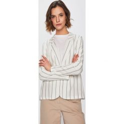 Vero Moda - Żakiet. Białe marynarki damskie Vero Moda, s, bez wzorów, z wiskozy. W wyprzedaży za 79,90 zł.