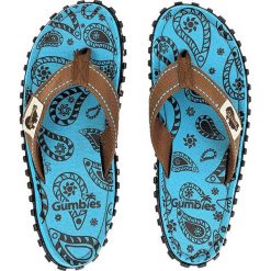 Gumbies - Japonki Islander. Niebieskie klapki damskie Gumbies, w paski, z bawełny, bez obcasa. W wyprzedaży za 89,90 zł.