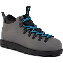 Trapery NATIVE - Fitzsimmons Citylite 31106800-1300 Shale Grey/Jiffy Black. Szare trapery damskie Native, z tworzywa sztucznego, klasyczne, bez obcasa, bez zapięcia. W wyprzedaży za 299,00 zł.