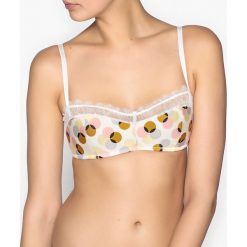 Bielizna damska: Biustonosz podkreślający biust typu bandeau, bez fiszbin