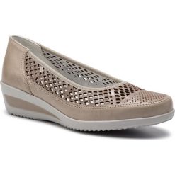 Półbuty ARA - 12-30662-05 Fossil/Taupe. Brązowe półbuty damskie marki ara, bez wzorów, ze skóry, bez obcasa, na koturnie, bez zapięcia. Za 349,00 zł.