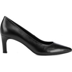 Geox - Czółenka skórzane. Czarne czółenka damskie Geox, bez wzorów, ze skóry, bez obcasa, na obcasie. Za 499,90 zł.