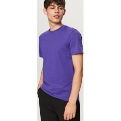 T-shirty męskie: Gładki t-shirt basic – Fioletowy