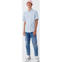 Koszula w szerokie kolorowe paski. Niebieskie koszule męskie Pull&Bear, m, w paski, bez kołnierzyka, bez rękawów. Za 62,90 zł.