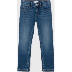 Calvin Klein Jeans - Japonki dziecięce 116 - 176 CM. Niebieskie spodnie chłopięce Calvin Klein Jeans, bez wzorów, z elastanu. W wyprzedaży za 159,90 zł.