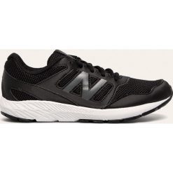 New Balance - Buty dziecięce YK570BK. Czarne trampki chłopięce New Balance, bez wzorów, ze skóry ekologicznej, sportowe, z okrągłym noskiem, na sznurówki. Za 199,90 zł.