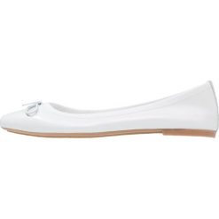 Baleriny damskie: Andre PIETRA Baleriny white