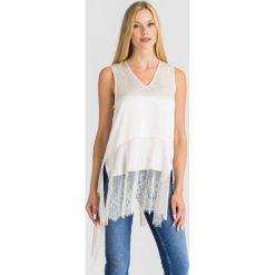 TOP MY TWIN TWINSET. Żółte bluzki damskie Twinset, s, w koronkowe wzory, z koronki, z asymetrycznym kołnierzem. Za 499,00 zł.