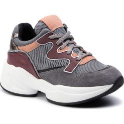 Sneakersy LIU JO - Jog 09 B69041 PX044 Grey/Pordeaux S1008. Szare półbuty damskie Liu Jo, na co dzień, bez wzorów, z zamszu, bez obcasa, na płaskiej podeszwie, bez zapięcia. W wyprzedaży za 339,00 zł.