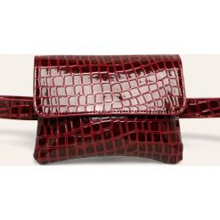 Vero Moda - Nerka. Czerwone nerki damskie Vero Moda, w paski, z bawełny, małe, bez dodatków. W wyprzedaży za 59,90 zł.