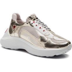 Sneakersy LOVE MOSCHINO - JA15296G07JX690A Platino. Żółte półbuty damskie Love Moschino, ze skóry ekologicznej. Za 929,00 zł.