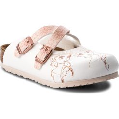 Klapki BIRKENSTOCK - Dorian Kids 1010354 Frozen Elsa Rose White. Białe sandały dziewczęce marki Birkenstock, ze skóry ekologicznej, bez zapięcia. W wyprzedaży za 209,00 zł.