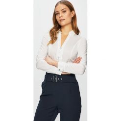Morgan - Koszula. Białe bluzki damskie marki Morgan, s, bez wzorów, z elastanu, eleganckie, bez kołnierzyka, z długim rękawem. Za 219,90 zł.