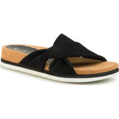 Klapki UNISA - Chelin Ks Black. Czarne klapki damskie Unisa, bez wzorów, ze skóry, bez obcasa. Za 389,00 zł.