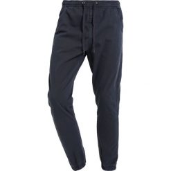 Chinosy męskie: Shine Original DROP CROTCH PANTS Spodnie materiałowe dark navy
