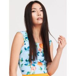 Wzorzysty top - Niebieski. Topy damskie Reserved. W wyprzedaży za 19,99 zł.