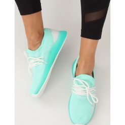 Buty sportowe miętowe B-6851 GREEN. Zielone buty sportowe damskie obuwie damskie, bez wzorów, z tkaniny, sportowe, na fitness i siłownię. Za 49,35 zł.