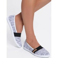Czarne Tenisówki Excitant. Czarne trampki i tenisówki damskie vices, bez wzorów, bez zapięcia. Za 34,99 zł.