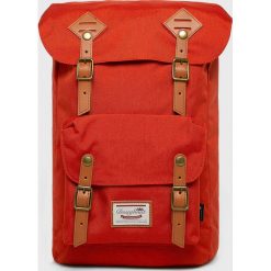 Doughnut - Plecak American Vintage Cordura. Czerwone plecaki męskie Doughnut, w paski, ze skóry, vintage. Za 399,90 zł.