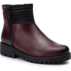 Botki LASOCKI SM-D621. Botki damskie Lasocki, bez obcasa, bez zapięcia. Za 329,99 zł.