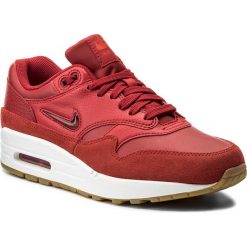 Buty NIKE - Air Max 1 Premium Sc AA0512 602 Gym Red/Gym Red/Speed Red. Czerwone buty sportowe damskie Nike, bez wzorów, z zamszu, sportowe, nike air max. W wyprzedaży za 389,00 zł.