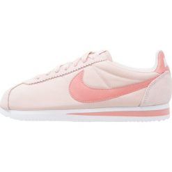 Tenisówki damskie: Nike Sportswear CLASSIC CORTEZ NYLON Tenisówki i Trampki silt red/red stardust/white