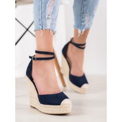 Wysokie espadryle na koturnie. Espadryle damskie SHELOVET, bez wzorów, z zamszu, na wysokim obcasie, na koturnie. Za 119,90 zł.