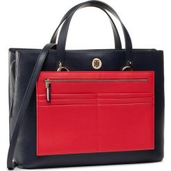Torebka TOMMY HILFIGER - Charming Tommy Workbag AW0AW08162 CJM. Niebieskie torebki klasyczne damskie TOMMY HILFIGER, bez wzorów, ze skóry ekologicznej, klasyczne, bez dodatków. W wyprzedaży za 509,00 zł.