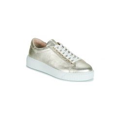 Buty Tosca Blu CAMILLE. Białe trampki i tenisówki damskie Tosca Blu, bez wzorów, bez zapięcia. Za 319,50 zł.