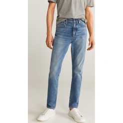 Mango Man - Jeansy Tom. Niebieskie jeansy męskie Mango Man, bez wzorów. Za 199,99 zł.