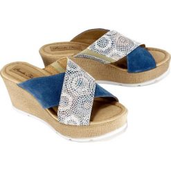 PANTO FINO 3004-A multicolor/baltic, klapki damskie. Koturny damskie Panto Fino, bez obcasa, na koturnie, bez zapięcia. Za 159,90 zł.