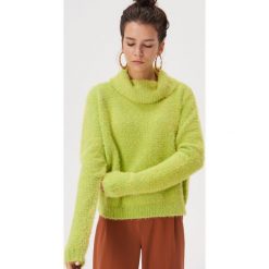 Puszysty sweter z golfem - Zielony. Zielone swetry damskie Sinsay, xl. W wyprzedaży za 39,99 zł.