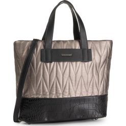 Torebka MONNARI - BAG6770-022 Silver with Black. Szare torebki klasyczne damskie Monnari, bez wzorów, ze skóry ekologicznej, klasyczne, bez dodatków. W wyprzedaży za 199,00 zł.