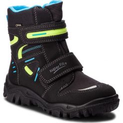 Śniegowce SUPERFIT - GORE-TEX 3-09080-01 S Schwarz/Blau. Czarne śniegowce chłopięce Superfit, bez zapięcia, gore-tex. W wyprzedaży za 249,00 zł.