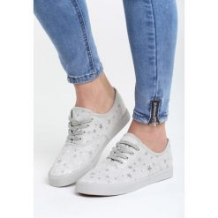 Szare Tenisówki Till The End. Szare trampki i tenisówki damskie Born2be, z aplikacjami, z tkaniny, na sznurówki. Za 49,99 zł.