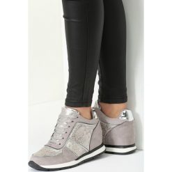 Szare Sneakersy Come Of Age. Szare koturny damskie vices, z nadrukiem, sportowe. Za 99,99 zł.