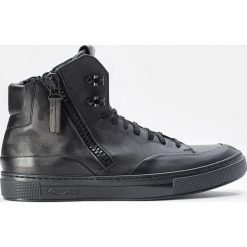 Czarne sneakersy męskie. Czarne sneakersy męskie marki Kazar, przed kolano, na zamek. Za 569,00 zł.