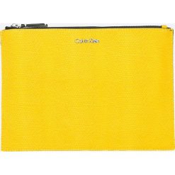 Torebki i plecaki damskie: Calvin Klein Jeans – Kopertówka