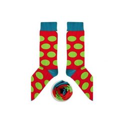 Rubinowe skarpety w zielone grochy. Różowe skarpetki damskie marki Cup of sox, w grochy, z bawełny. Za 24,00 zł.