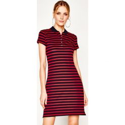 Sukienka codzienna TOMMY HILFIGER Stripe Polo WW0WW27856. Sukienki damskie TOMMY HILFIGER, na co dzień, l, bez wzorów, z elastanu, polo, bez rękawów, proste. W wyprzedaży za 399,00 zł.