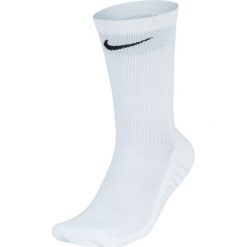 Nike Squad Crew SX6831-100 skarpetki uniseks białe 46-50. Białe skarpetki męskie Nike, bez wzorów, z bawełny. Za 39,99 zł.