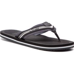 Japonki PEPE JEANS - Off Beach Chambray PMS90065 Black 999. Czarne klapki męskie Pepe Jeans, bez wzorów, z jeansu. Za 129,00 zł.