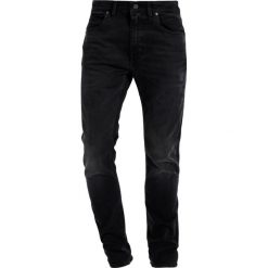 Marc O'Polo DENIM POCKET Jeansy Slim Fit combo. Niebieskie jeansy męskie Marc O'Polo DENIM. W wyprzedaży za 257,40 zł.