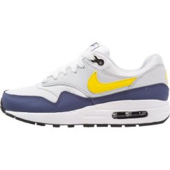 Nike Sportswear AIR MAX 1 Tenisówki i Trampki white/tour yellow/blue recall. Niebieskie buty chłopięce sportowe Nike Sportswear, z gumy. Za 419,00 zł.