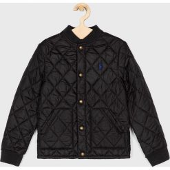 Polo Ralph Lauren - Kurtka dziecięca 134-176 cm. Czarne kurtki chłopięce Polo Ralph Lauren, bez wzorów, krótkie, bez kaptura. W wyprzedaży za 319,90 zł.