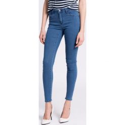 Only - Jeansy. Niebieskie jeansy damskie marki ONLY, s, bez wzorów, z elastanu. W wyprzedaży za 99,90 zł.