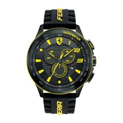 Zegarek "0830139-SCUDERIA-XX" w kolorze czarnym. Czarne, analogowe zegarki męskie Lacoste, sztuczne. W wyprzedaży za 1247,95 zł.